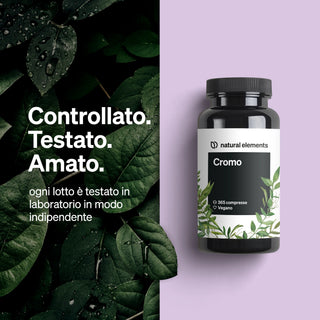 Una bottiglia dell'integratore alimentare Cromo di Natural Elements è raffigurata accanto a foglie verdi con testo italiano relativo a test di laboratorio indipendenti.