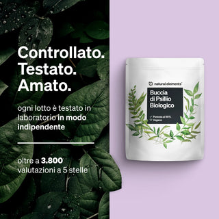 Ein Beutel mit der Aufschrift "Buccia di Psillio Biologico" mit grünen Blättern und einem italienischen Werbetext, der die natürliche Qualität hervorhebt.