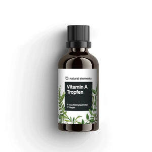 Una bottiglia marrone dal design minimalista con tappo nero e accenti di foglie verdi reca l'etichetta “NATURAL ELEMENTS Vitamin A Tropfen” e vanta una formula vegana, arricchita con olio MCT.