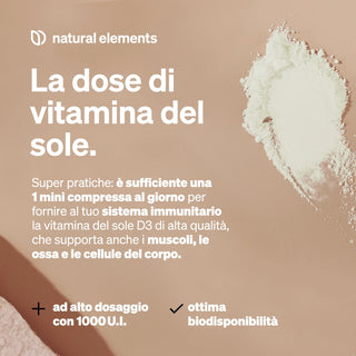 Un'immagine pubblicitaria per un integratore di Vitamina D3 descrive i benefici, il dosaggio giornaliero e ne sottolinea l'alta efficacia e l'ottimale biodisponibilità, con testo in italiano su sfondo beige.