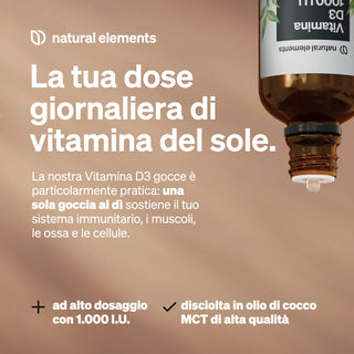 Una bottiglia contagocce marrone di Vitamina D3 è raffigurata mentre rilascia una goccia, con testo in italiano che descrive il supporto quotidiano al sistema immunitario e la formula di alta qualità.